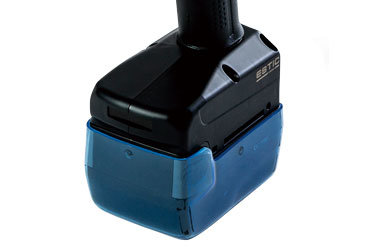 エスティックのコードレスツールのバッテリーに対応するカバー